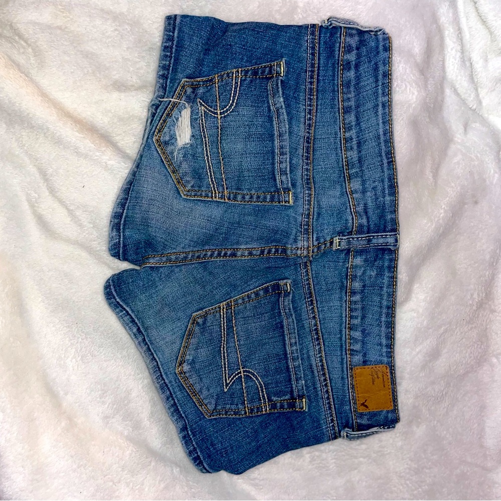 AMERICAN EAGLE BOOTY SHORTS 🍑👅